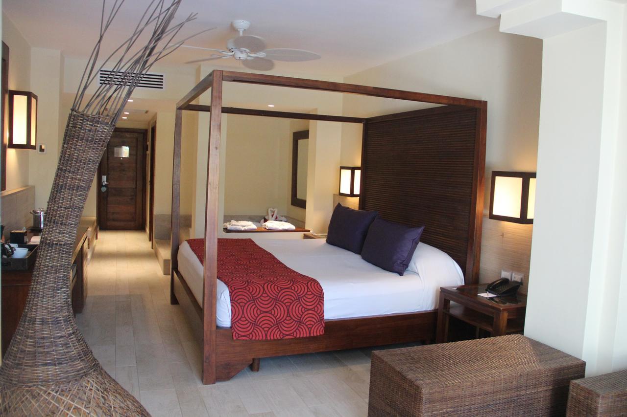 カタロニア ロイヤル ババロ オールインクルーシブ 大人専用 プンタ・カナ エクステリア 写真 A room at the Grand Palladium Resort & Spa, Riviera Maya, Mexico