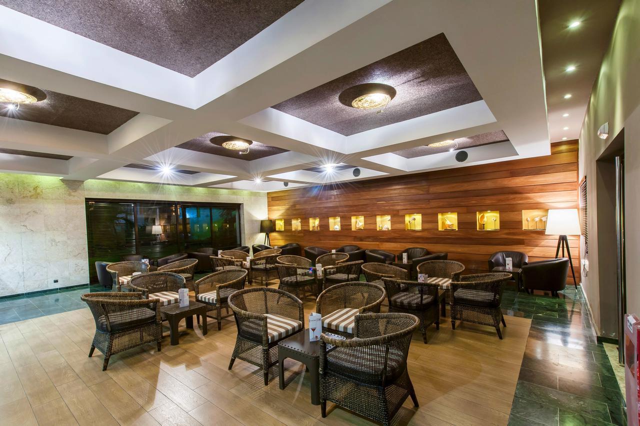 カタロニア ロイヤル ババロ オールインクルーシブ 大人専用 プンタ・カナ エクステリア 写真 The restaurant